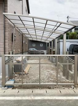 Carport installation work for a newly built detached house Carport installation work for a newly built detached house