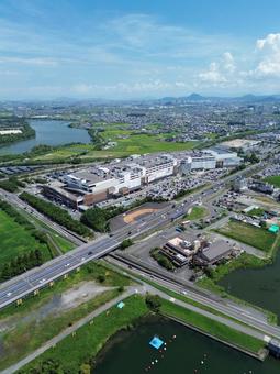 琵琶湖沿い草津市のショッピングモール 琵琶湖沿い草津市のショッピングモールの写真