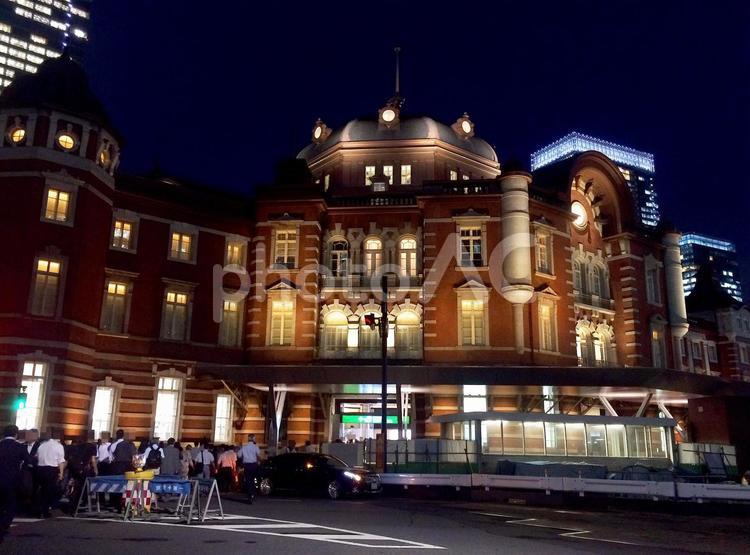 東京風景・東京駅丸の内口 東京駅,丸の内口,丸の内の写真素材