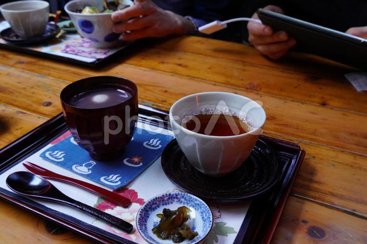 和カフェのティータイム 和カフェ,お茶,ぜんざいの写真素材