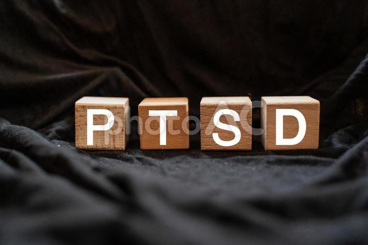 ptsdのイメージ　文字素材 ptsd,トラウマ,精神疾患の写真素材
