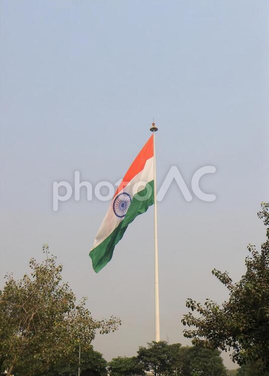 インド　ニューデリーのコンノート　プレイスの巨大国旗 インド,国旗,ニューデリーの写真素材