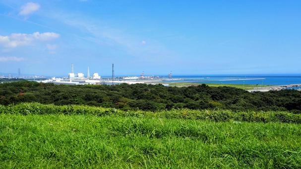 ひたち海浜公園・丘からの眺め・鹿島灘＆森 初秋,国営ひたち海浜公園,ひたちなか市の写真素材