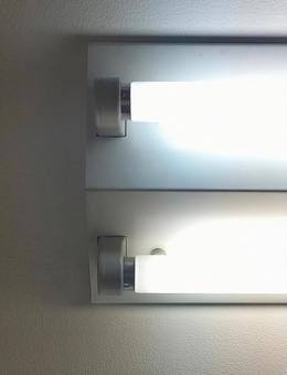 蛍光灯 蛍光灯の写真