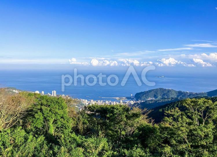 滝知山展望台からの熱海市街と相模湾の眺望 熱海,海,伊豆の写真素材