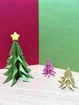 折り紙 クリスマスツリー 折り紙 クリスマスツリーの写真
