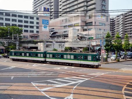 京阪電車 京阪電車,浜大津駅前交差点,路面電車の写真素材