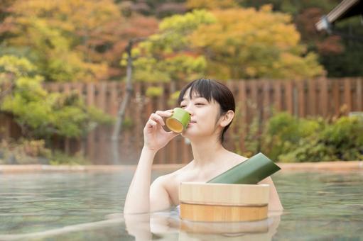 温泉イメージ 温泉イメージ 女性,温泉,人物の写真素材