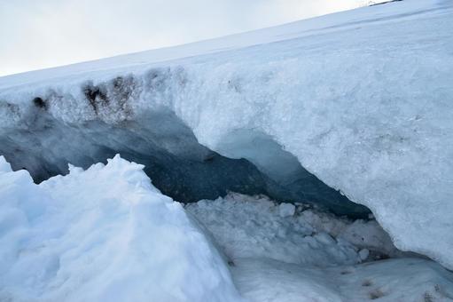 アイスランドの神秘的な氷の洞窟の絶景 アイスランドの神秘的な氷の洞窟の絶景 アイスランド,氷河,氷の写真素材