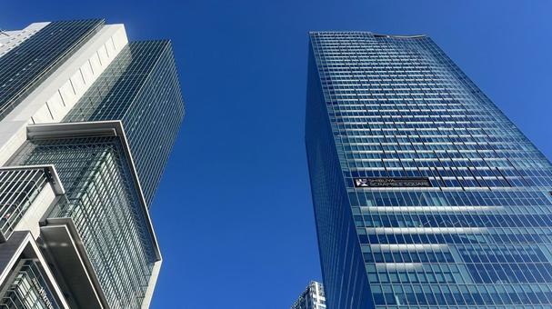 渋谷のビルと空-2 渋谷のビルと空-2 オフィス,オフィス街,高層ビルの写真素材