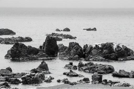 奇岩が並ぶ松前海岸 奇岩が並ぶ松前海岸 海岸,岩場,岩の写真素材