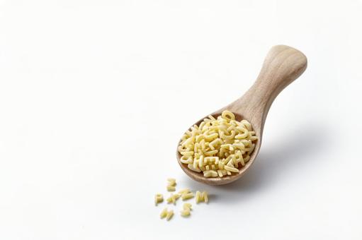 パスタ アルファベットパスタ パスタ アルファベットパスタ アルファベットパスタ,パスタ,木さじの写真素材