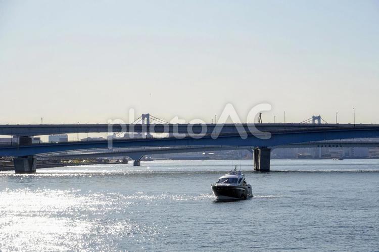 豊洲から見る東京湾臨海部の景観 豊洲,東京湾,東京の写真素材