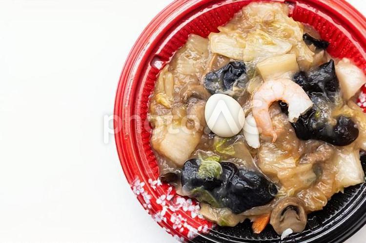 テイクアウトした中華丼 中華丼,テイクアウト,弁当の写真素材