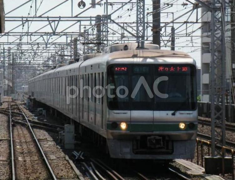 東京メトロ06系　綾瀬にて 06系,千代田線,常磐緩行線の写真素材