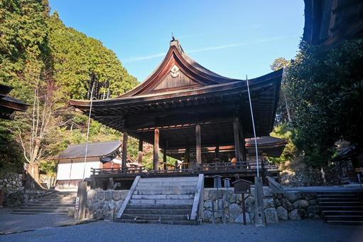 滋賀・大津市 日吉大社 東本宮 拝殿 滋賀・大津市 日吉大社 東本宮 拝殿 日吉大社,東本宮,拝殿の写真素材