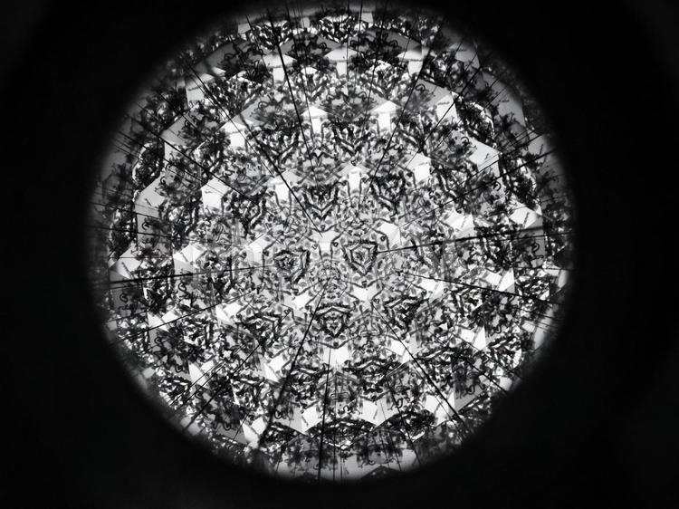 万華鏡のテクスチャ１ 万華鏡,テクスチャ,白黒の写真素材