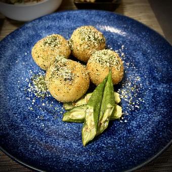 青海苔とチーズポテトボール 青海苔とチーズポテトボールの写真