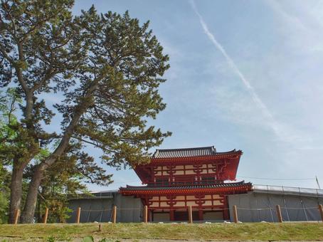 木陰の多賀城南門 木陰の多賀城南門の写真