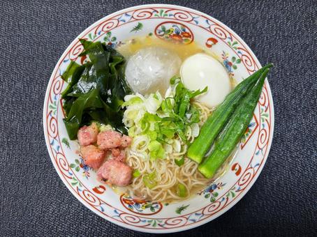 冷やしラーメン 冷やしラーメン 冷やしラーメン,ラーメン,季節料理の写真素材