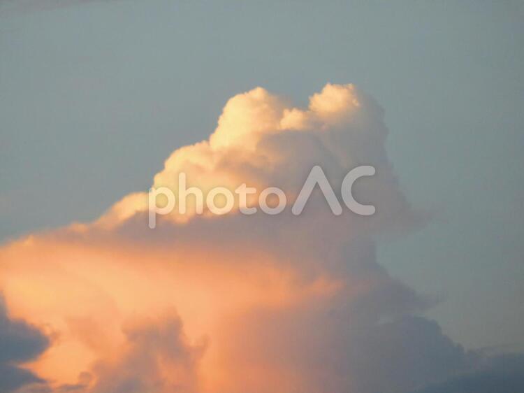 初秋の空のソフトクリーム雲 背景,雲,ソフトクリームの写真素材