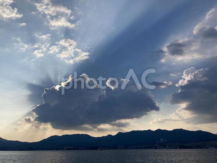 幻想的な夕暮れと雲 雲,夕方,夕暮れの写真素材