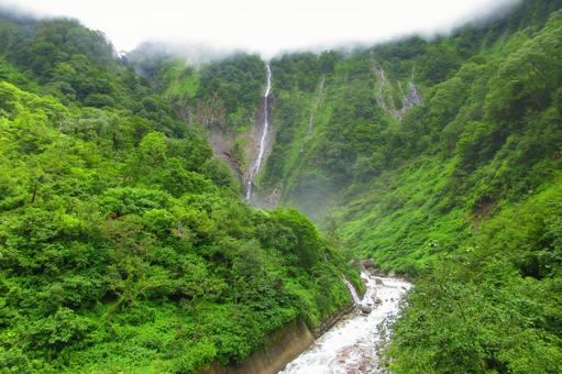 富山県-ハンノキ滝と称名川 富山県-ハンノキ滝と称名川の写真