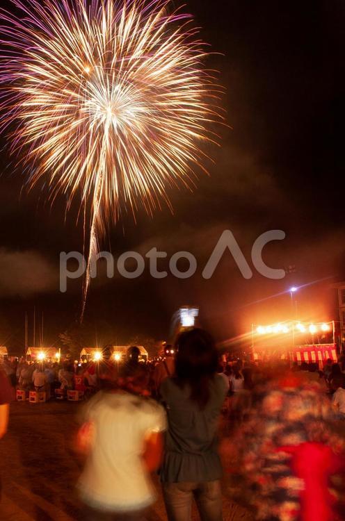 花火　４　祭りの夜 花火,花火大会,祭りの写真素材