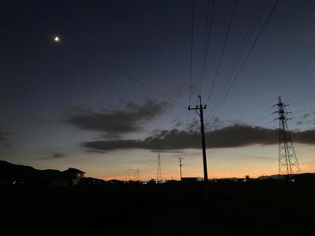 夕暮れ時のグラデーション 夕暮れ時のグラデーション 夕暮れ,夕焼け,空の写真素材
