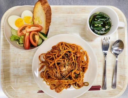 スパゲティナポリタンお膳 スパゲティナポリタンお膳 ナポリタン,パスタ,スパゲティの写真素材