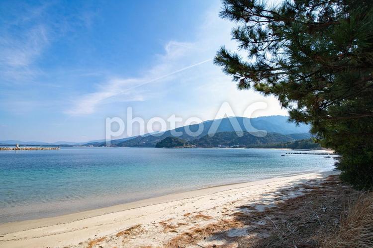 海岸から眺める砂浜の景色 - No: 31774605｜写真素材なら「写真AC」無料（フリー）ダウンロードOK