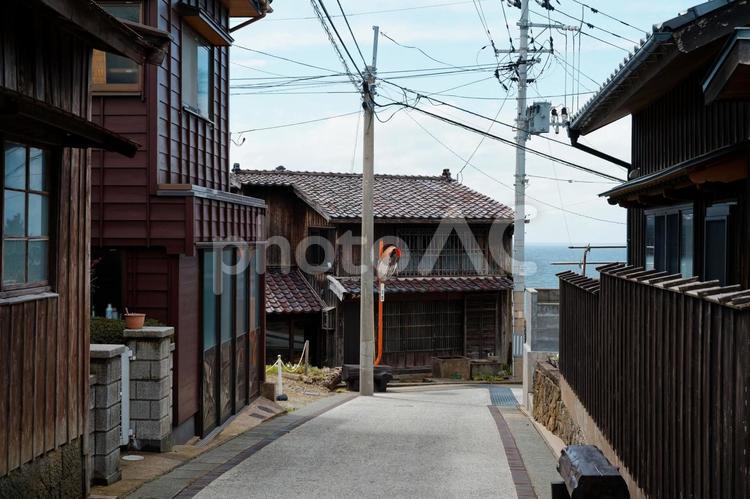 佐渡ヶ島の街並み 佐渡ヶ島の街並み,佐渡島の街並み,佐渡島の写真素材