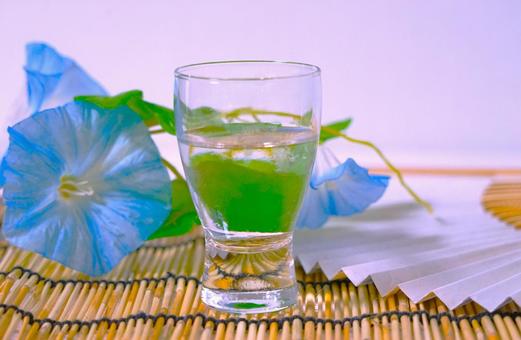 夏の冷酒⑧ 夏の冷酒⑧ 酒,日本酒,朝顔の写真素材