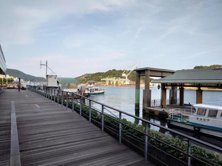 船乗り場の写真