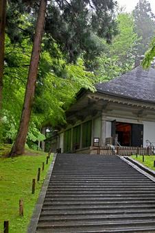 岩手・平泉町 中尊寺 金色堂(覆堂) 岩手・平泉町 中尊寺 金色堂(覆堂) 中尊寺,金色堂,藤原清衡の写真素材