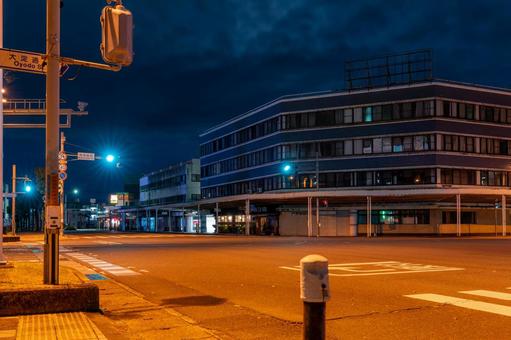 夜の南宮崎駅前 夜,夜景,都市の写真素材