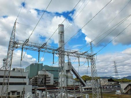 火力発電所 火力発電所 火力発電,変電施設,電線の写真素材