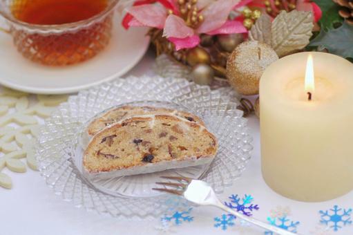 シュトーレン　クリスマス シュトーレン,シュトレン,クリスマスの写真素材