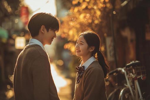 懐かしい雰囲気の学生デート 懐かしい雰囲気の学生デートの写真