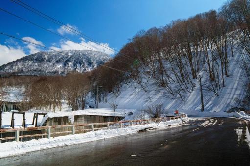 250320秋山郷上野原、和山 250320秋山郷上野原、和山 秋山郷,長野県,栄村の写真素材