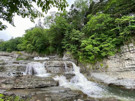 夏の三段滝 夏の三段滝の写真