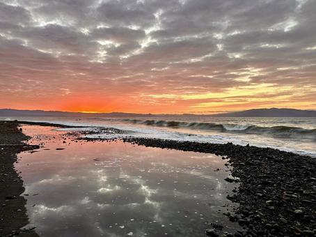 朝焼けと雲と海 朝焼けと雲と海の写真
