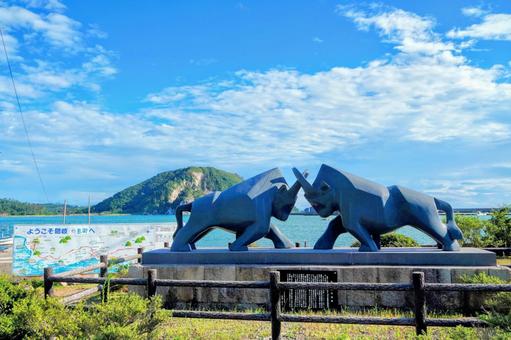 Photo, bull butt, bull-thrusting statue, oki, 