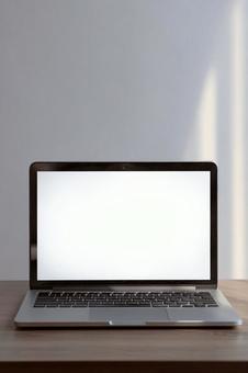 パソコン モックアップ MacBook風 パソコン モックアップ MacBook風の写真