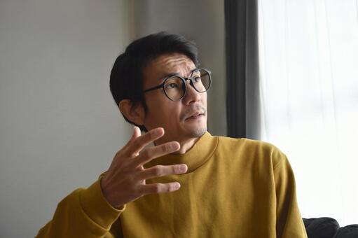 会話する男性 男性,話す,会話の写真素材