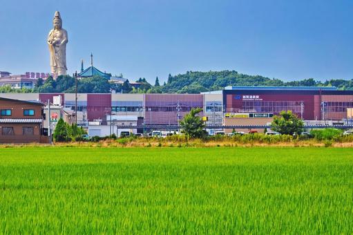 Kaga Onsen Station and the spreading rural scenery, JPG