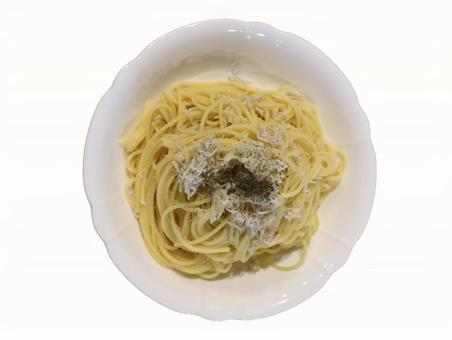 しらすのペペロンチーノ しらすのペペロンチーノ しらす,ペペロンチーノ,パスタの写真素材