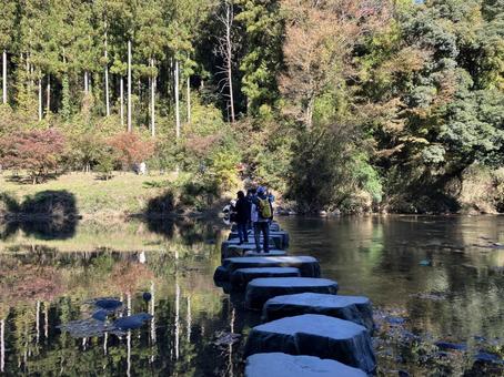 嵐山渓谷の飛び石風景 嵐山渓谷の飛び石風景 嵐山渓谷,飛び石,風景の写真素材