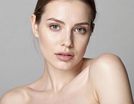 女性モデルのファッショナブルな肖像 女性モデルのファッショナブルな肖像の写真