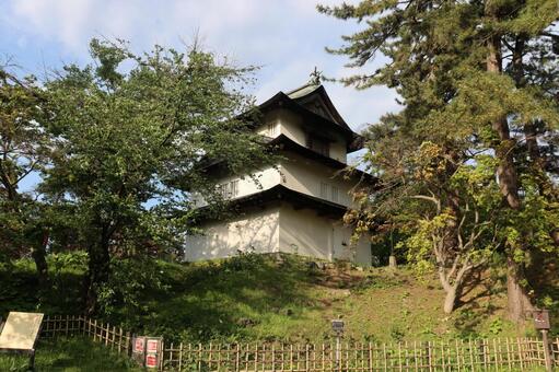 日本百名城・弘前城・二の丸丑寅櫓、国重文 弘前城,青森県,弘前市の写真素材